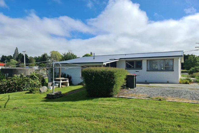 Photo of property in 21 Hill Road, Lumsden, 9730