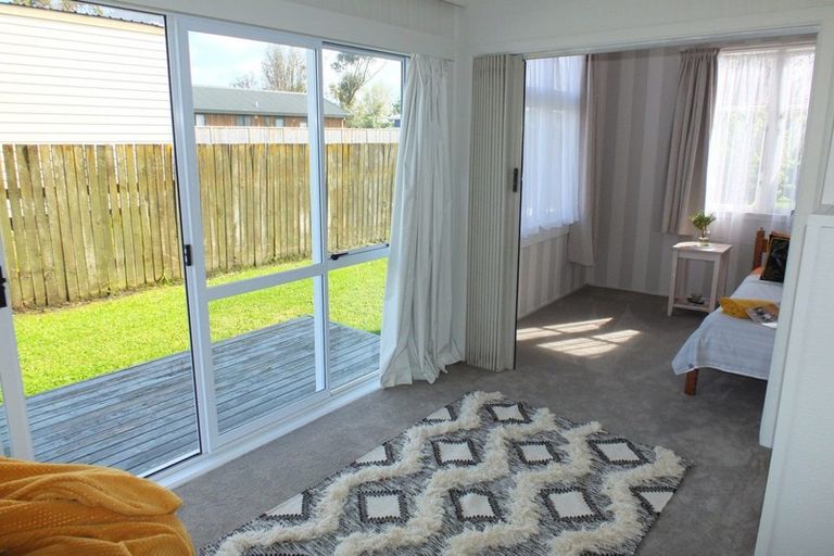 Photo of property in 27 Roore Street, Foxton Beach, Foxton, 4815