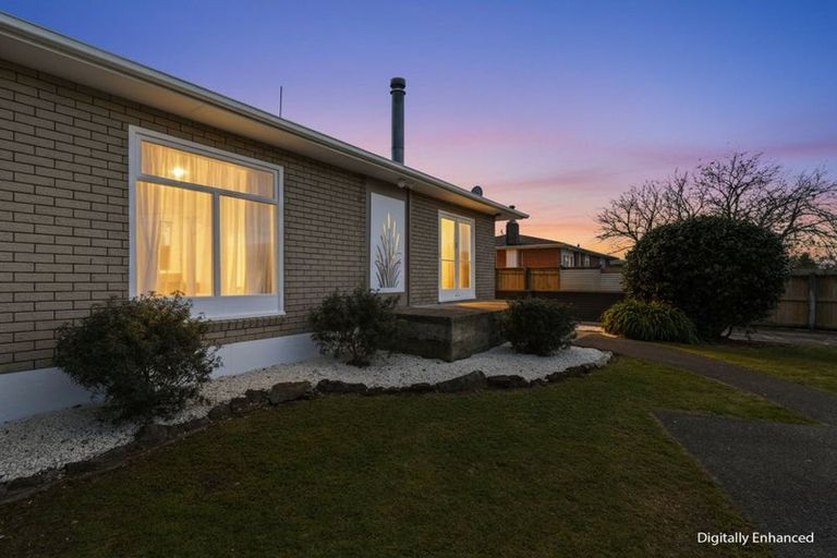 Photo of property in 11 Island View Road, Western Heights, Rotorua, 3015