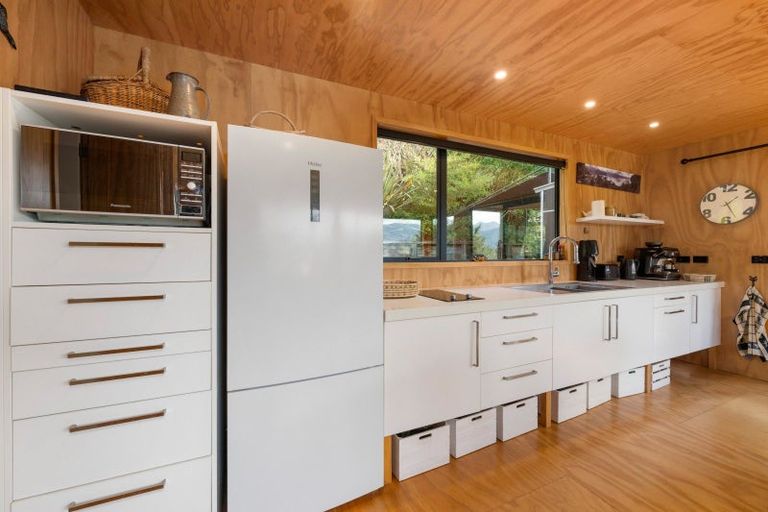 Photo of property in 13b Beach Place, Havelock, 7100