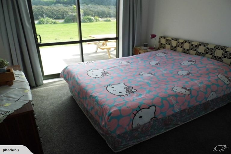 Photo of property in 6 Pukeko Street, Ruakaka, 0116