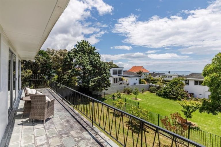 Photo of property in 8a Hauraki Road, Hauraki, Auckland, 0622