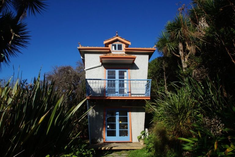 Photo of property in 44a Aratoro Place, Mount Pleasant, Christchurch, 8081