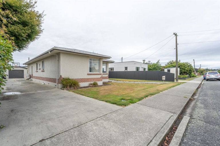 Photo of property in 19 Milton Street, Gore, 9710