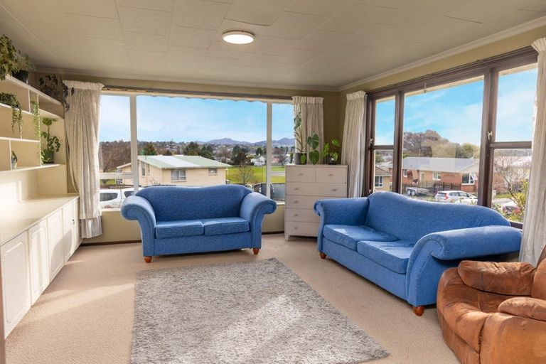 Photo of property in 13 Cambridge Terrace, East Gore, Gore, 9710