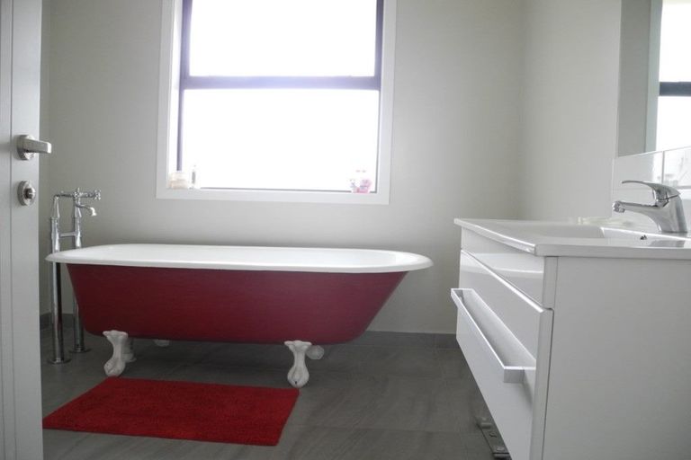 Photo of property in 14 Princes Street, Waimate, 7924