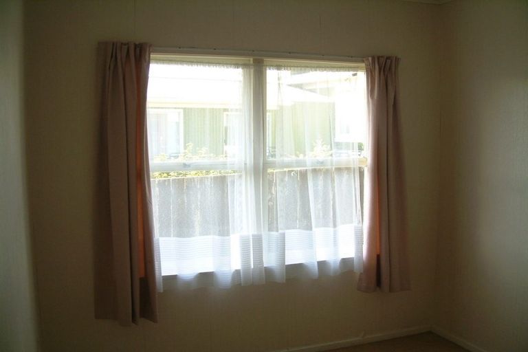 Photo of property in 2/2 Dowling Place, Pakuranga, Auckland, 2010