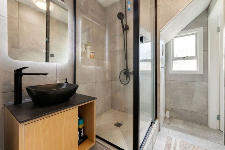 Photo of property in 1b Oak Avenue, Nawton, Hamilton, 3200