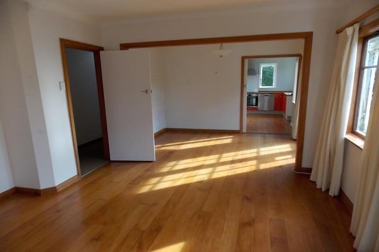 Photo of property in 70 Chamberlain Road, Karori, Wellington, 6012