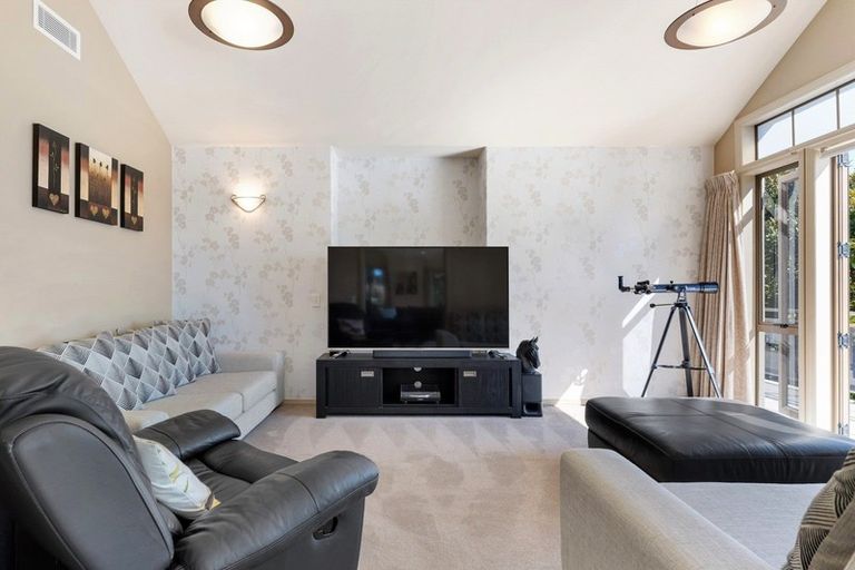 Photo of property in 1 Ladera Mews, Bethlehem, Tauranga, 3110