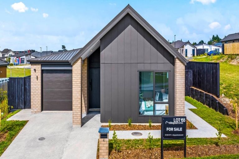 Photo of property in 4 Manaakitia Road, Karaka, 2124