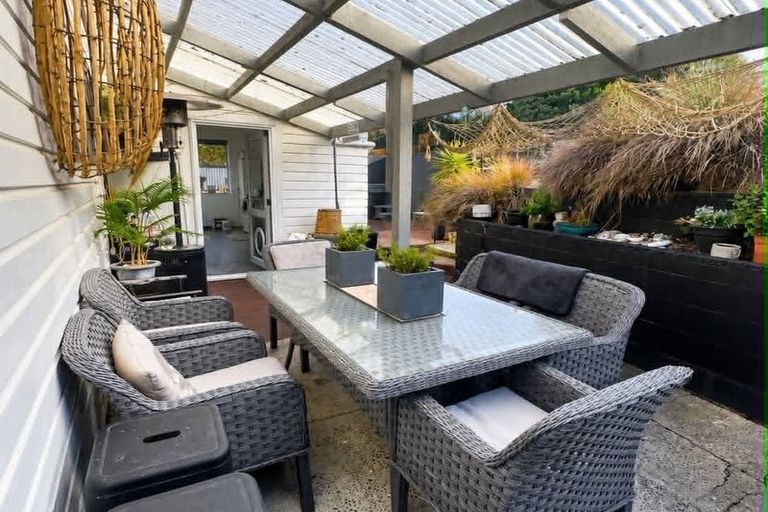 Photo of property in 48 Tees Street, South Hill, Oamaru, 9400