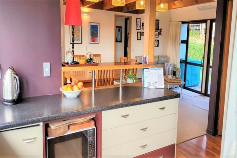 Photo of property in 3 Beauly Grove, Papakowhai, Porirua, 5024