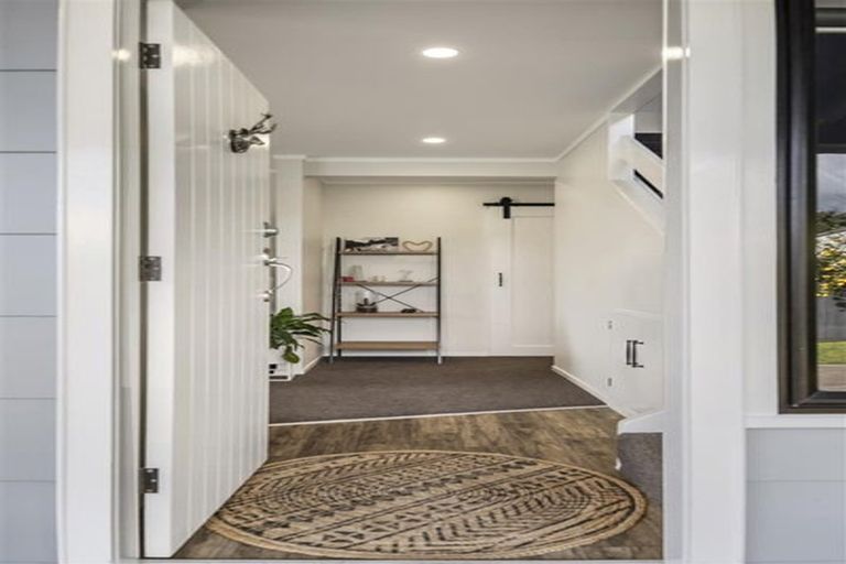 Photo of property in 4 Bishoprick Crescent, Te Puke, 3119