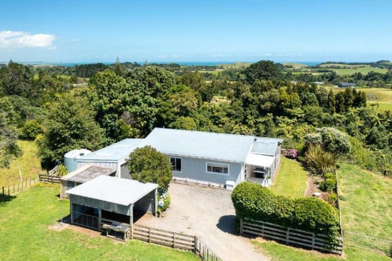 Photo of property in 826 Mokau Road, Mimi, Urenui, 4377