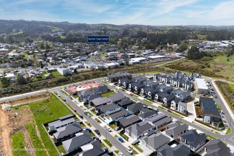 Photo of property in 24 Babina Avenue, Kumeu, 0810