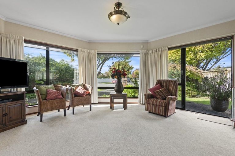 Photo of property in 35 Presidential Drive, Milson, Palmerston North, 4414