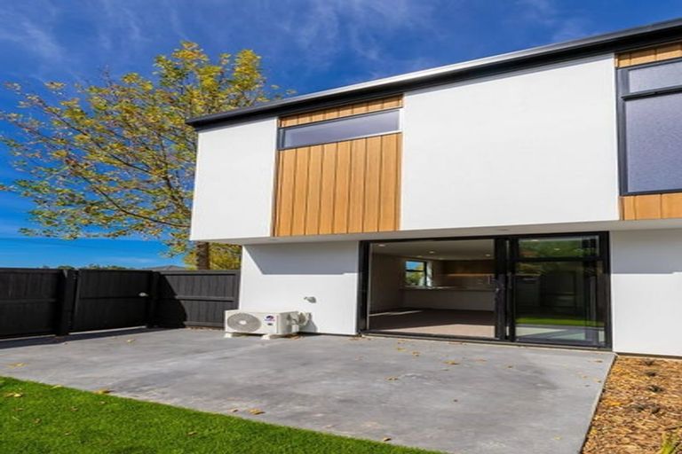 Photo of property in 21a Proctor Street, Papanui, Christchurch, 8053