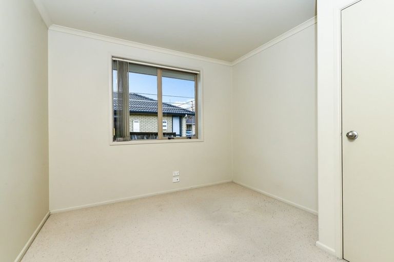 Photo of property in 5 Kingroyal Lane, Hamilton East, Hamilton, 3216