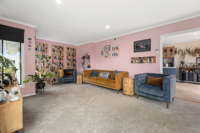 Photo of property in 132 Pacific Road, North New Brighton, Christchurch, 8083