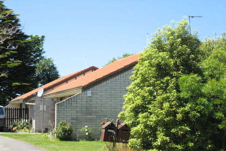 Photo of property in 22b Dunbarton Street, Redwood, Christchurch, 8051