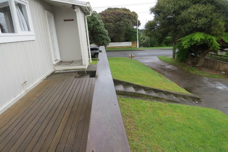 Photo of property in 22 Ngaio Street, Otaki Beach, Otaki, 5512