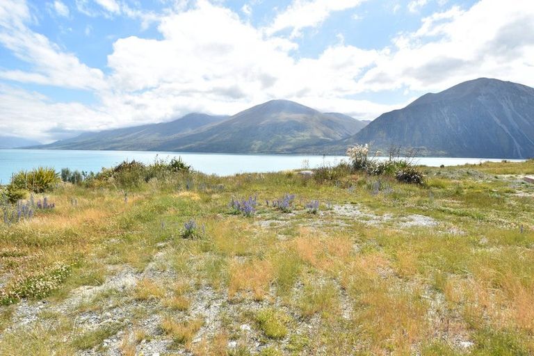 Photo of property in 32 Ohau Drive, Lake Ohau, Twizel, 9412
