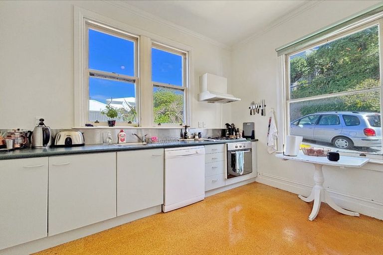 Photo of property in 27 Ohiro Road, Aro Valley, Wellington, 6021