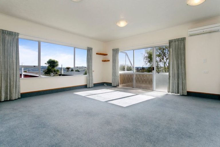 Photo of property in 2/16 Puriri Street, Hilltop, Taupo, 3330