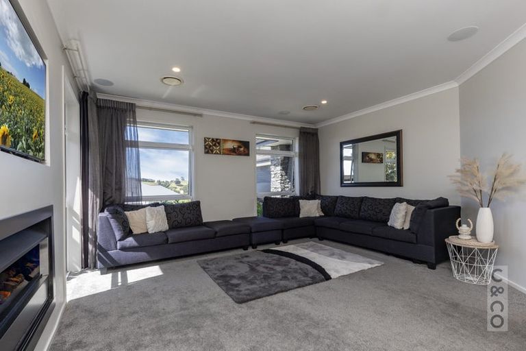 Photo of property in 6 Pheasant Lane, Waimauku, 0812