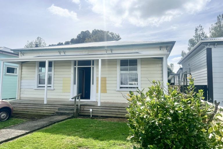 Photo of property in 24 Cole Street, Dannevirke, 4930