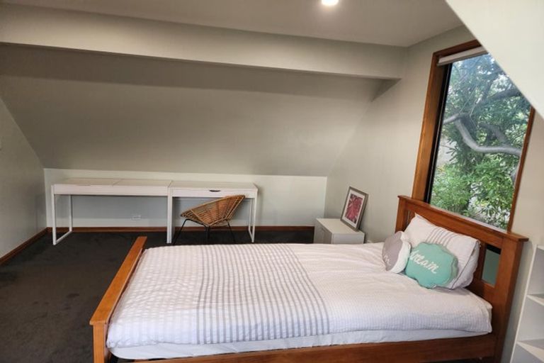 Photo of property in 9 Janice Place, Mount Pleasant, Christchurch, 8081