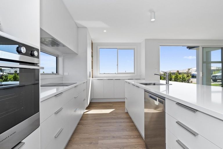 Photo of property in 18 Maluma Close, Ohauiti, Tauranga, 3112