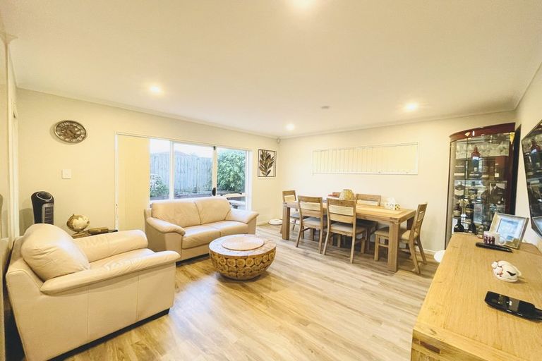 Photo of property in 44 Farmdale Court, Flat Bush, Auckland, 2019