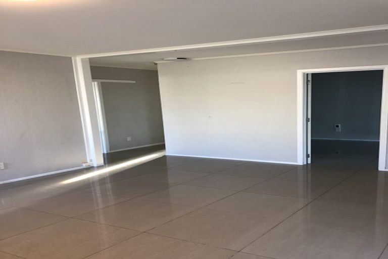 Photo of property in 25 Antrim Crescent, Otara, Auckland, 2023