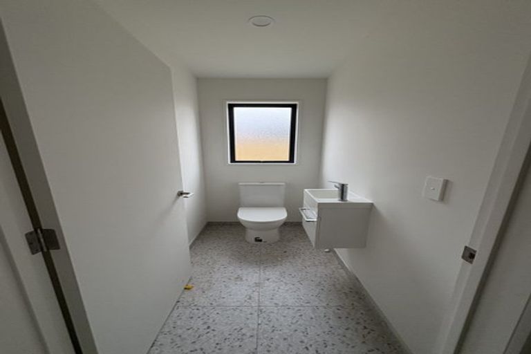 Photo of property in 29 Harlequin Drive, Rolleston, 7614