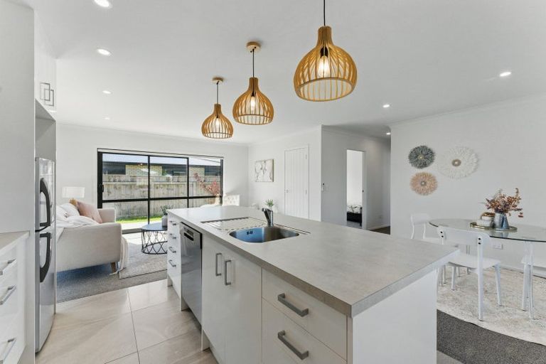 Photo of property in 15a Delhi Avenue, Aramoho, Whanganui, 4500