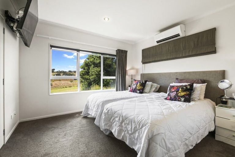 Photo of property in 31 Discovery Drive, Gulf Harbour, Whangaparaoa, 0930