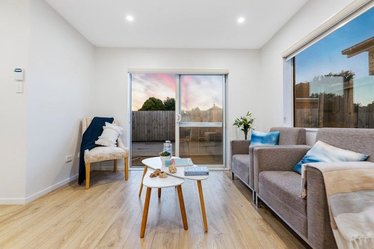 Photo of property in 61c Settlement Road, Papakura, 2110