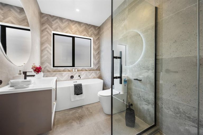 Photo of property in 73 Tributary Parade, Karaka, Papakura, 2113