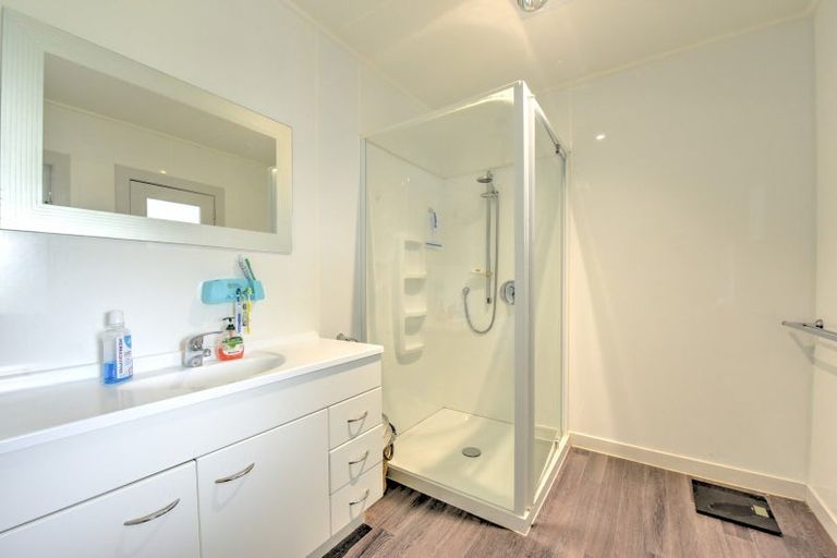 Photo of property in 48 Broughton Street, Gore, 9710