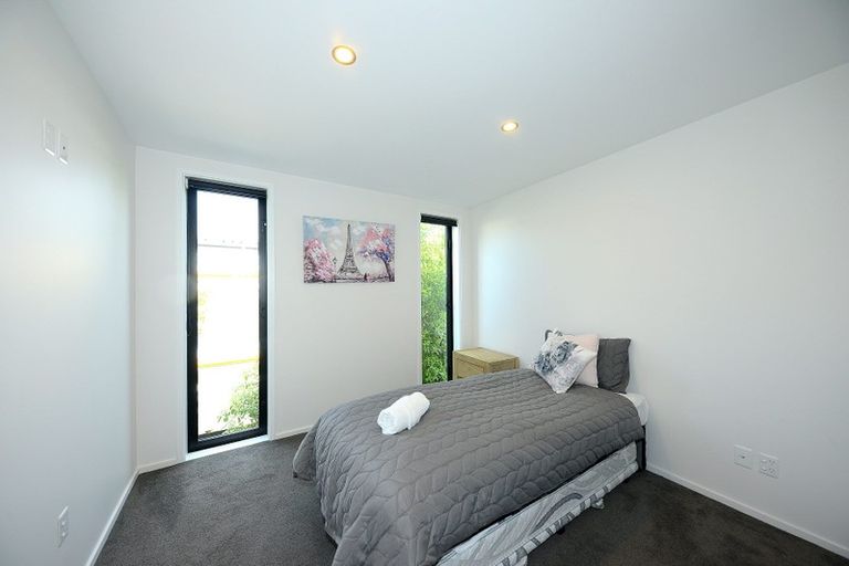 Photo of property in 4/275 Kilmore Street, Christchurch Central, Christchurch, 8011
