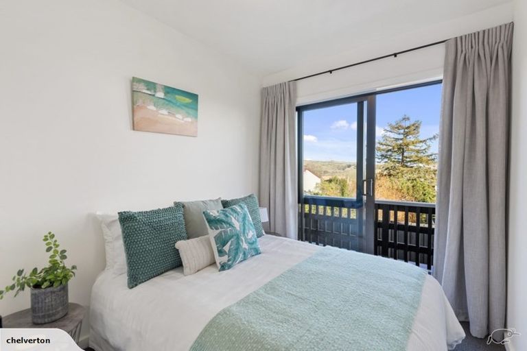 Photo of property in 126 Dyers Pass Road, Cashmere, Christchurch, 8022