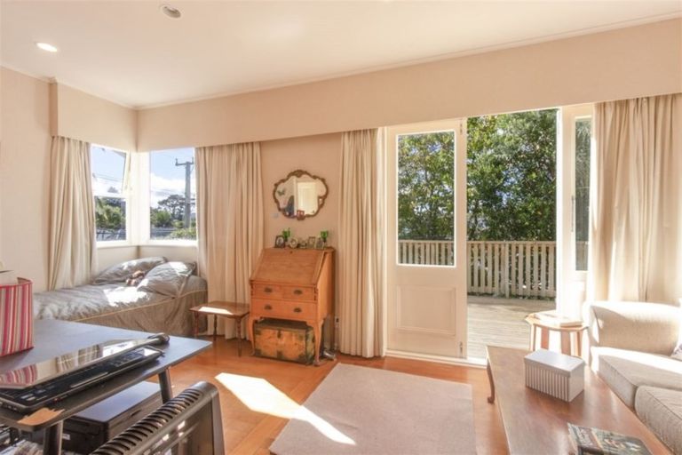 Photo of property in 31 Woodland Road, Johnsonville, Wellington, 6037