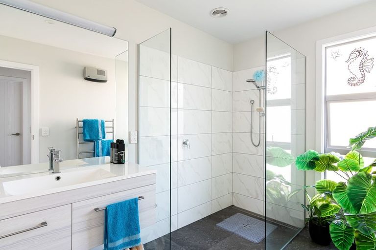 Photo of property in 1b Rowling Road, Kaiteriteri, Motueka, 7197