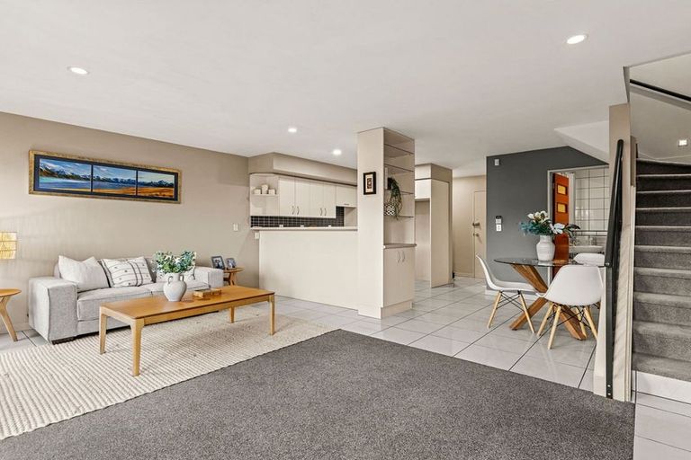 Photo of property in 2/384 Madras Street, Christchurch Central, Christchurch, 8013