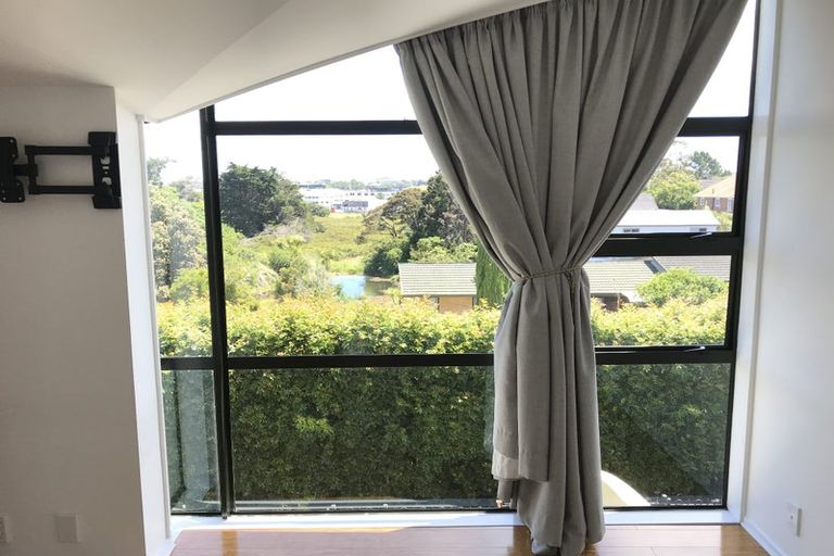 Photo of property in 35e Northcroft Street, Takapuna, Auckland, 0622
