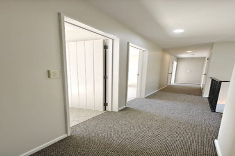 Photo of property in 1 Glenreagh Place, Torbay, Auckland, 0630