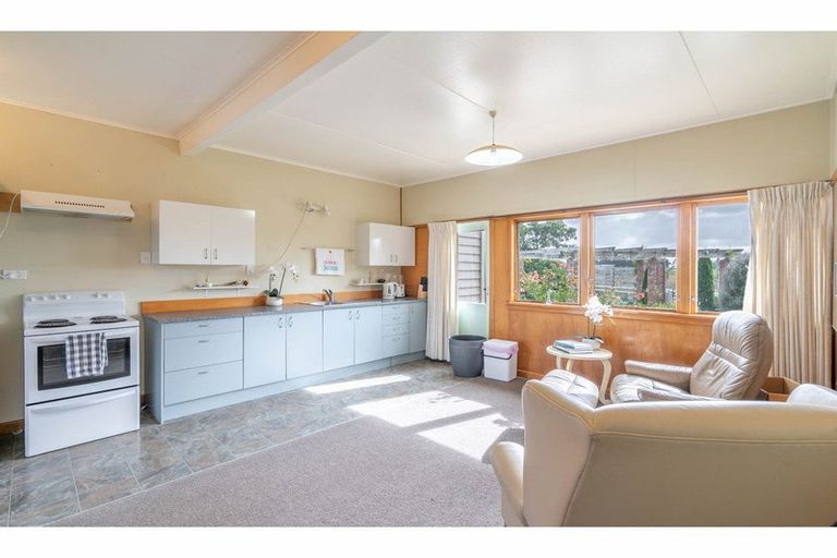 Photo of property in 15 Thornbury Waimatuku Road, Waimatuku, Riverton, 9883