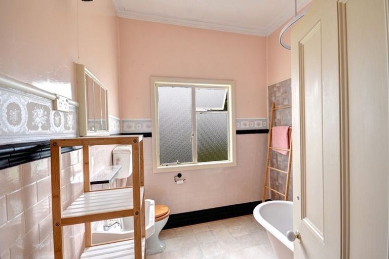 Photo of property in 24 Kinsman Street, Kaikorai, Dunedin, 9010